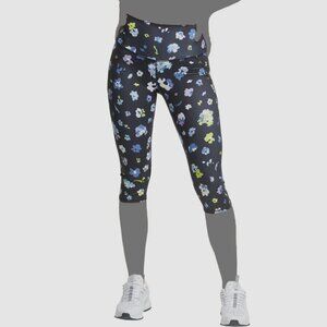 Champion Black Floral Capris, Size 2XL, Bright Colourful Flowers